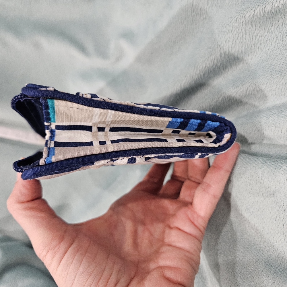 Vera Bradley Chic Blue Plaid Quilted Wallet - Picture 4 of 11